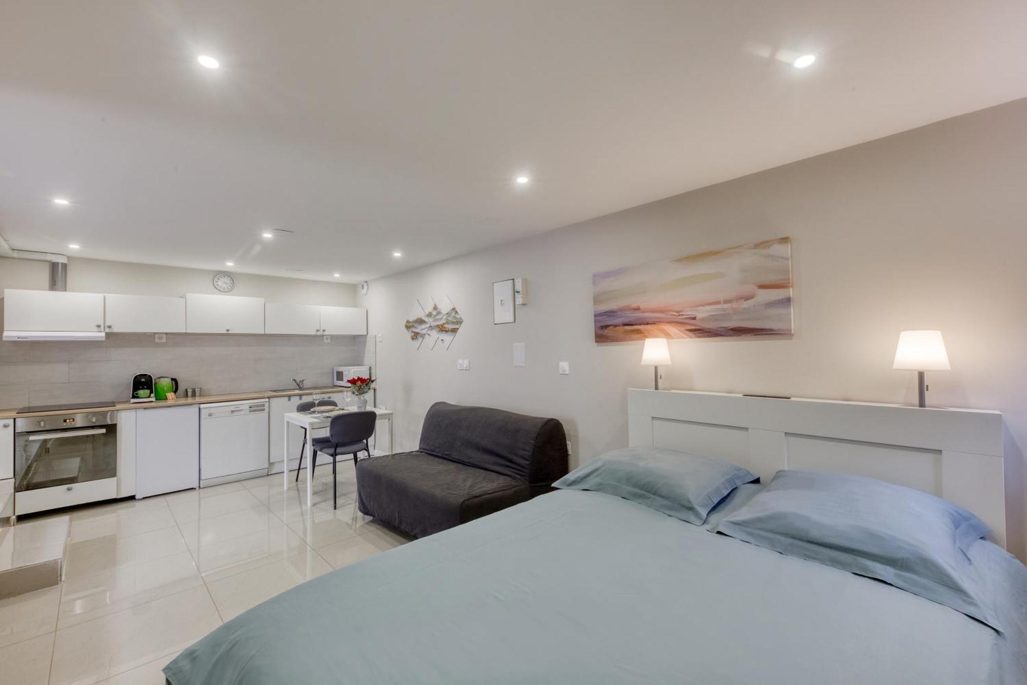 Studio Cosy - 35M2 - Paris -Disneyland - Rer A Noisy-le-Grand Exterior photo