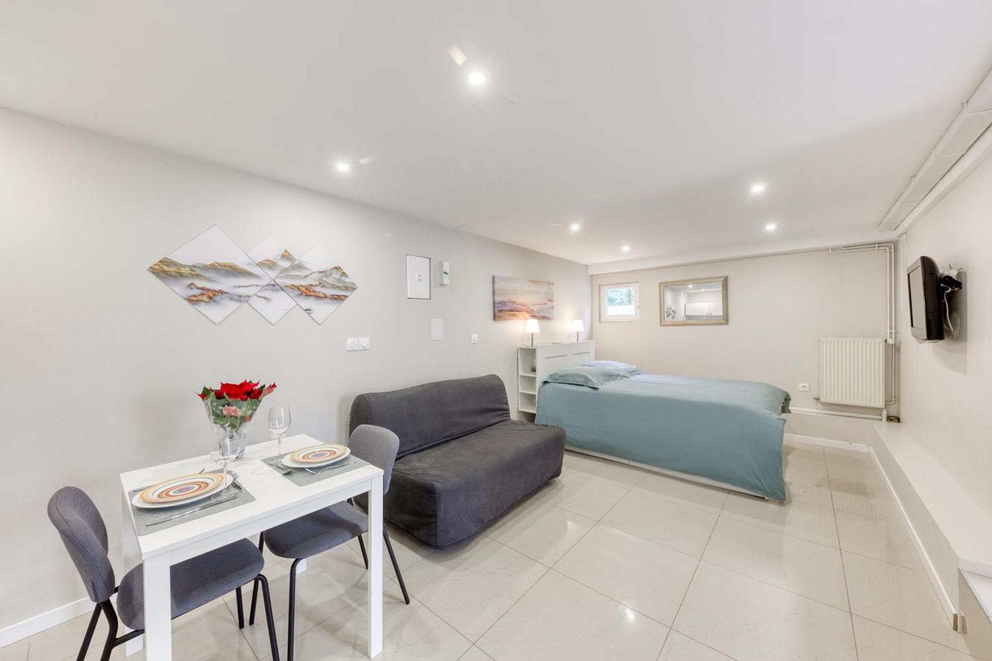 Studio Cosy - 35M2 - Paris -Disneyland - Rer A Noisy-le-Grand Exterior photo